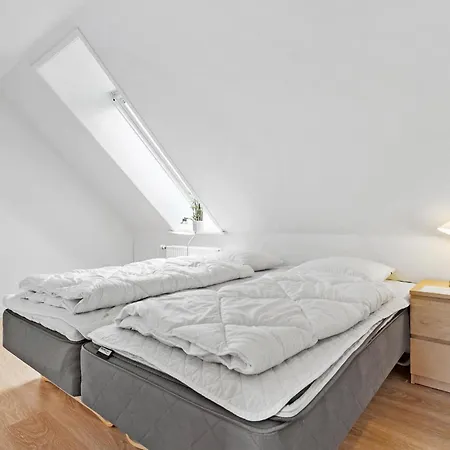 Prázdninový dům 11 Bedroom Pet Friendly In *