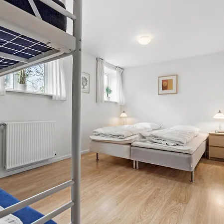 11 Bedroom Pet Friendly In Casa de Férias Rønde
